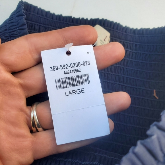 Hollister Mini Dress Size Large NWT - Picture 5 of 8